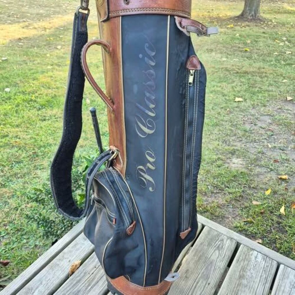 Vintage Pro Classic Nylon/Leather 14-way Golf Bag w/ Rain Cover & Carry Strap